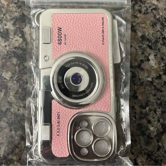 PINK IPHONE 15PRO CAMERA PHONE CASE - Picture 3 of 3